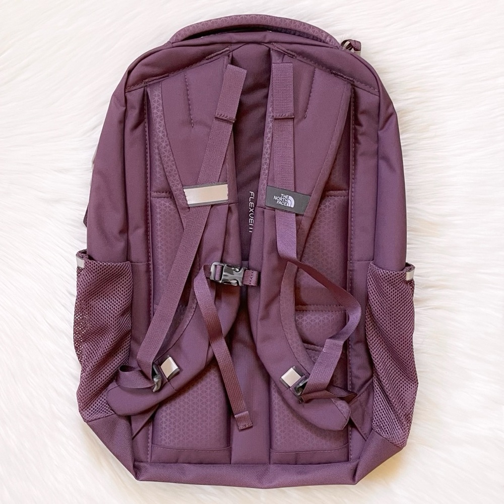 The North Face Women’s Jester Luxe 27 Liter Backpack In Midnight Mauve - Picture 4 of 7